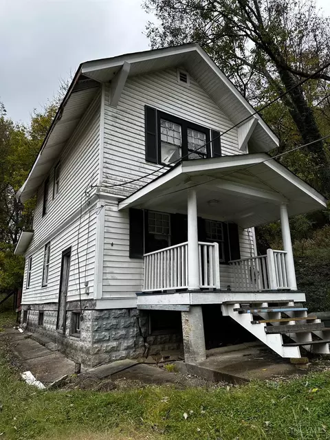 Exterior - 1917 Brinkmeier Ave, Cincinnati, OH 45225 photo 1 of 4