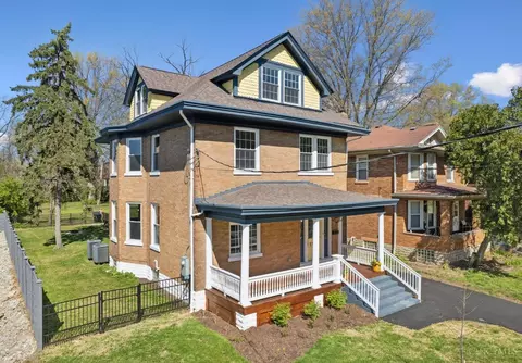 5123 Stewart Ave, Cincinnati, OH 45227