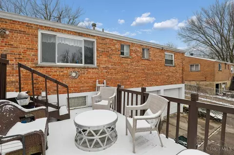 Exterior - 2638 Houston Rd, Cincinnati, OH 45231 photo 4 of 9