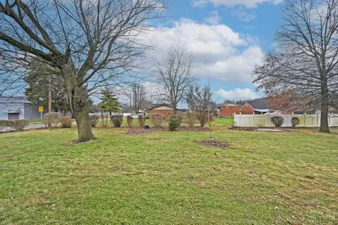 Exterior - 1146 Stone Dr, Harrison, OH 45030 photo 6 of 8
