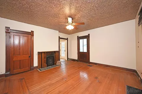 6118 Prentice St, Cincinnati, OH 45227 photo 8