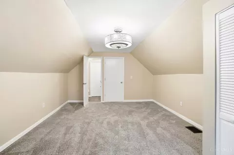 Bedroom - 5641 Samver Rd, Cincinnati, OH 45239 photo 7 of 11