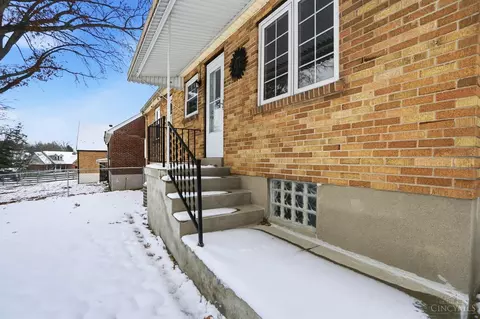 Exterior - 5641 Samver Rd, Cincinnati, OH 45239 photo 9 of 15