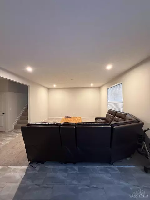 Other - 616 Crabapple Ct, Hamilton Township, OH 45039 photo 2 of 9