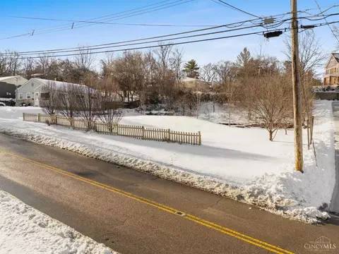 583 Trenton Ave, Cincinnati, OH 45238