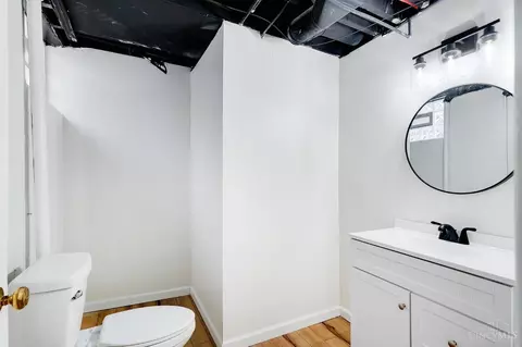 Bath - 3823 Applegate Ave, Cheviot, OH 45211 photo 2 of 2