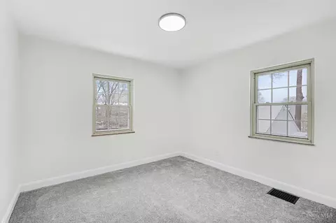 Bedroom - 3823 Applegate Ave, Cheviot, OH 45211 photo 5 of 5
