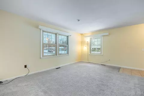 Living - 4441 Wehner Rd, Kettering, OH 45429 photo 2 of 5