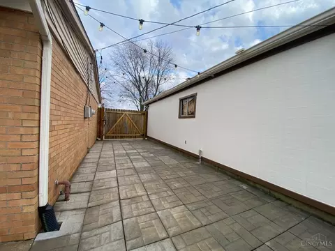 Exterior - 4441 Wehner Rd, Kettering, OH 45429 photo 3 of 7