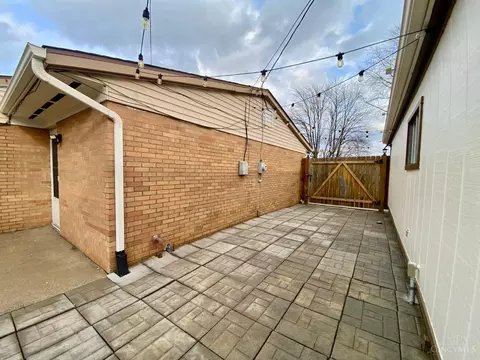 Exterior - 4441 Wehner Rd, Kettering, OH 45429 photo 5 of 7