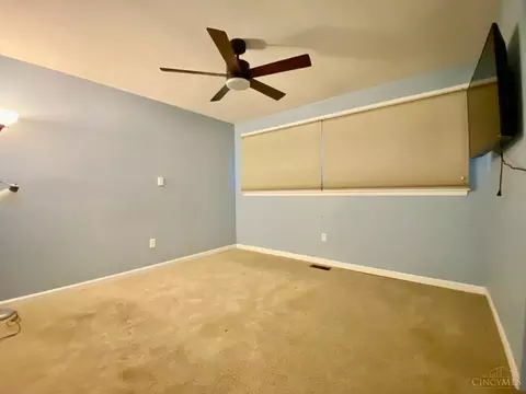 Bedroom - 4441 Wehner Rd, Kettering, OH 45429 photo 3 of 10