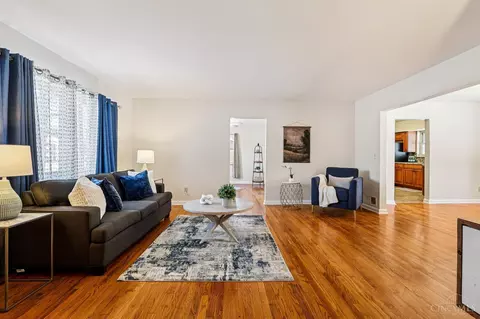 6891 Fields Ertel Rd, Cincinnati, OH 45241 photo 7