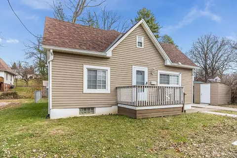 7026 River Rd, Cincinnati, OH 45233