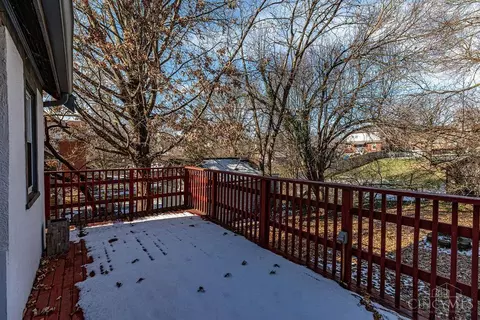 Exterior - 3226 Herbert Ave, Cincinnati, OH 45211 photo 5 of 7
