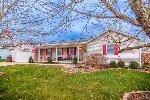 105 Maple Ridge Ave, Mount Orab, OH 45154