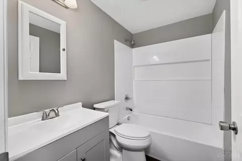 Bath - 4553 Treeview Ct, Batavia, OH 45103 photo 1 of 1