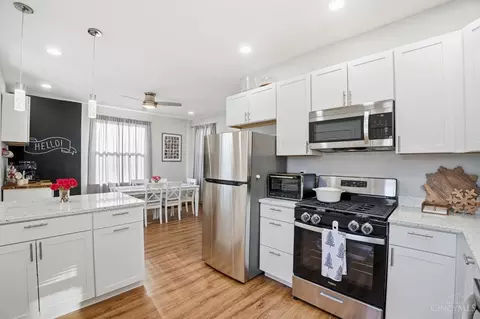Kitchen - 4324 Normandy Ave, Cincinnati, OH 45227 photo 3 of 5