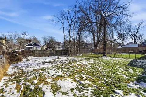 Exterior - 4324 Normandy Ave, Cincinnati, OH 45227 photo 5 of 8