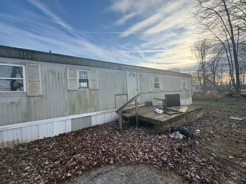48 Hamer Rd, Georgetown, OH 45121 photo 2
