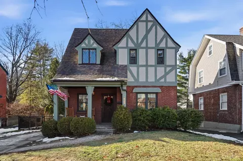 Exterior - 3845 Indianview Ave, Mariemont, OH 45227 photo 2 of 17