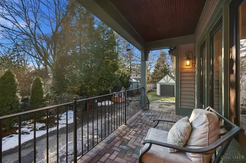 Exterior - 3845 Indianview Ave, Mariemont, OH 45227 photo 7 of 17