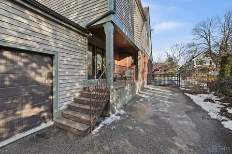 Exterior - 3845 Indianview Ave, Mariemont, OH 45227 photo 8 of 17
