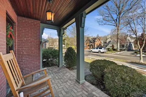 Exterior - 3845 Indianview Ave, Mariemont, OH 45227 photo 4 of 17