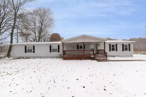 15467 Hillcrest Rd, Mount Orab, OH 45154