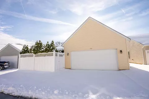 4170 Gensen Loop, Cincinnati, OH 45245 photo 32