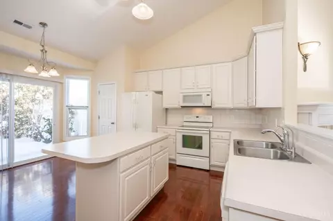 4170 Gensen Loop, Cincinnati, OH 45245 photo 11
