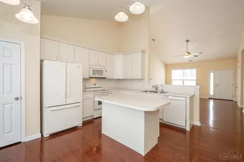 4170 Gensen Loop, Cincinnati, OH 45245 photo 14