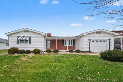 1776 Christopher Rd, Aberdeen, OH 45101