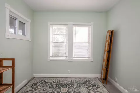 Bedroom - 1147 Olivia Ln, Cincinnati, OH 45238 photo 1 of 10