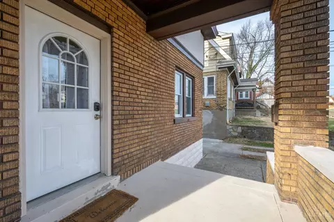 Exterior - 1147 Olivia Ln, Cincinnati, OH 45238 photo 3 of 12
