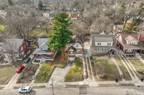 View/Area - 1147 Olivia Ln, Cincinnati, OH 45238 photo 2 of 2