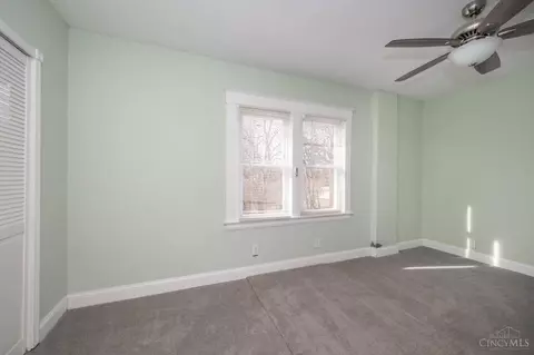 Bedroom - 1147 Olivia Ln, Cincinnati, OH 45238 photo 10 of 10