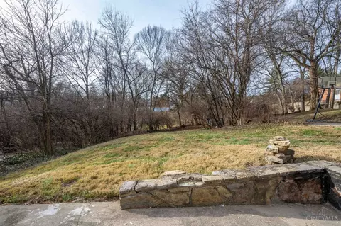 Exterior - 1147 Olivia Ln, Cincinnati, OH 45238 photo 5 of 12