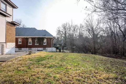 Exterior - 1147 Olivia Ln, Cincinnati, OH 45238 photo 4 of 12
