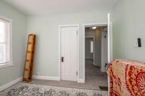 Bedroom - 1147 Olivia Ln, Cincinnati, OH 45238 photo 2 of 10