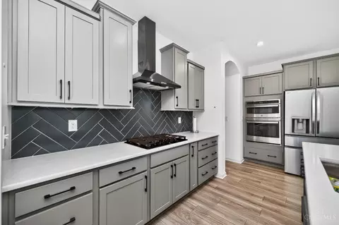 Kitchen - 4792 Roses Run, Batavia, OH 45103 photo 3 of 4