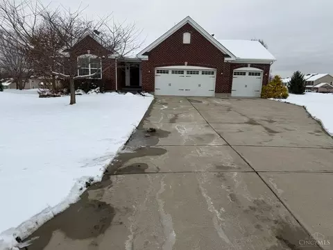 818 Morgan Dr, Monroe, OH 45050