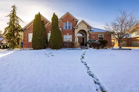 6521 Greenoak Dr, Cincinnati, OH 45248