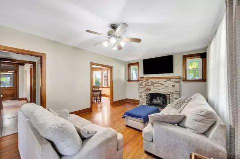 Living - 1917 Springdale Rd, Cincinnati, OH 45231 photo 1 of 1