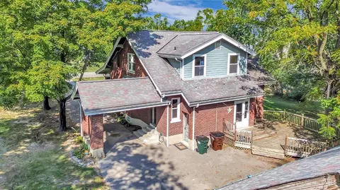 Exterior - 1917 Springdale Rd, Cincinnati, OH 45231 photo 14 of 17