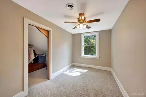 Bedroom - 1917 Springdale Rd, Cincinnati, OH 45231 photo 6 of 6