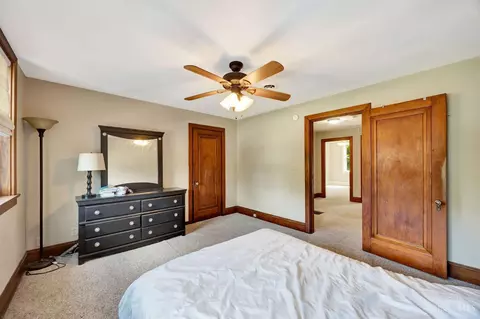 Bedroom - 1917 Springdale Rd, Cincinnati, OH 45231 photo 3 of 6