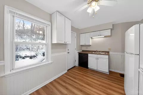 Kitchen - 1782 Ashbrook Dr, Cincinnati, OH 45238 photo 3 of 3