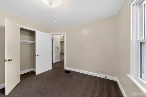 Bedroom - 1782 Ashbrook Dr, Cincinnati, OH 45238 photo 6 of 6