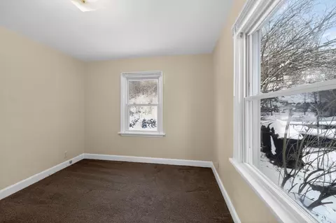 Bedroom - 1782 Ashbrook Dr, Cincinnati, OH 45238 photo 4 of 6