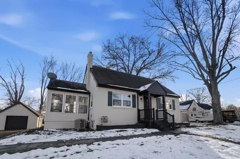 1015 Mckelvey Rd, Cincinnati, OH 45231